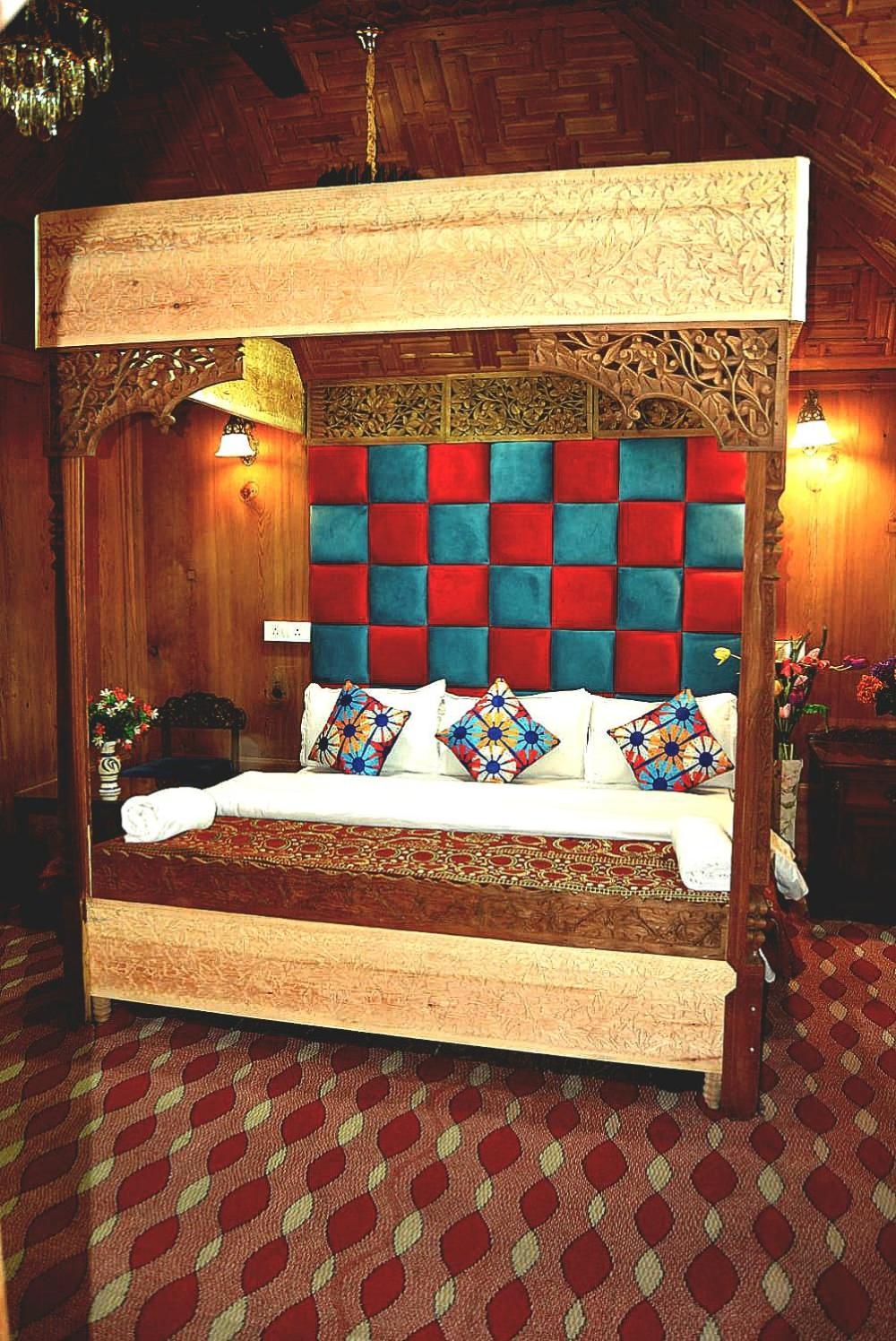 Heritage Amina Group Of Houseboats Hotel Srīnagar Exterior foto